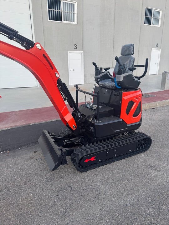 Excavadora Kubota 1800Kg Motor Kubota 3 Cilindros D722 Giratoria