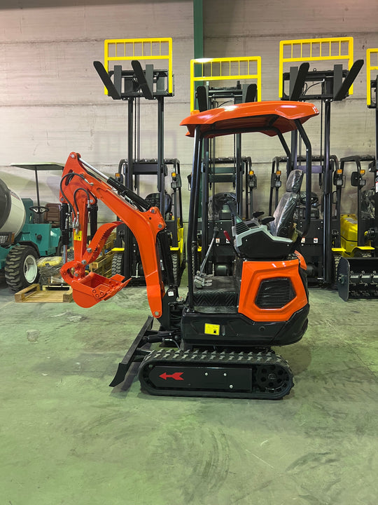 Mini Excavadora Kubota 1500 Kg motor Kubota de 3 Cilindros orugas retráctiles