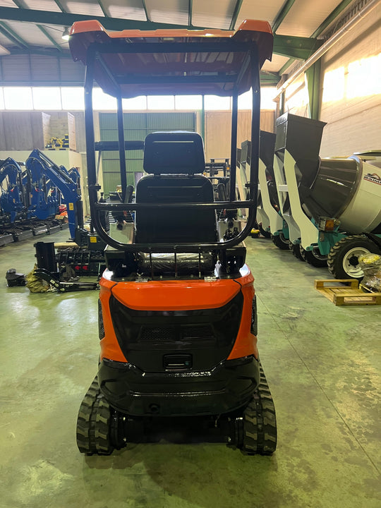 Mini Excavadora Kubota 1500 Kg motor Kubota de 3 Cilindros orugas retráctiles
