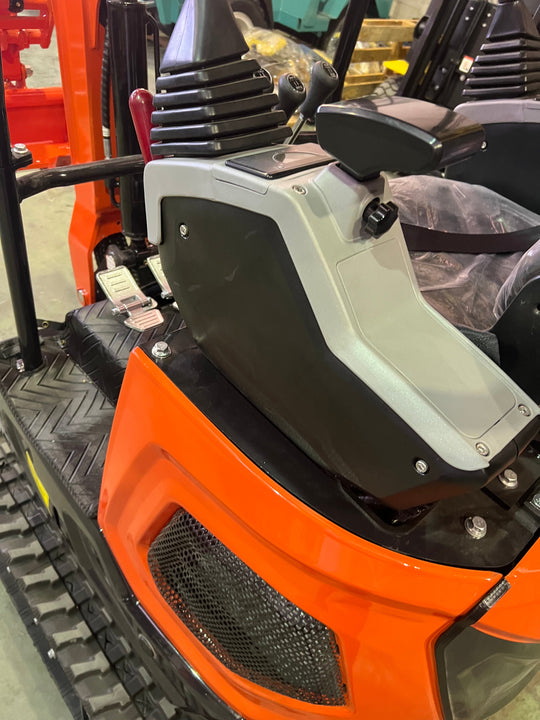 Mini Excavadora Kubota 1500 Kg motor Kubota de 3 Cilindros orugas retráctiles
