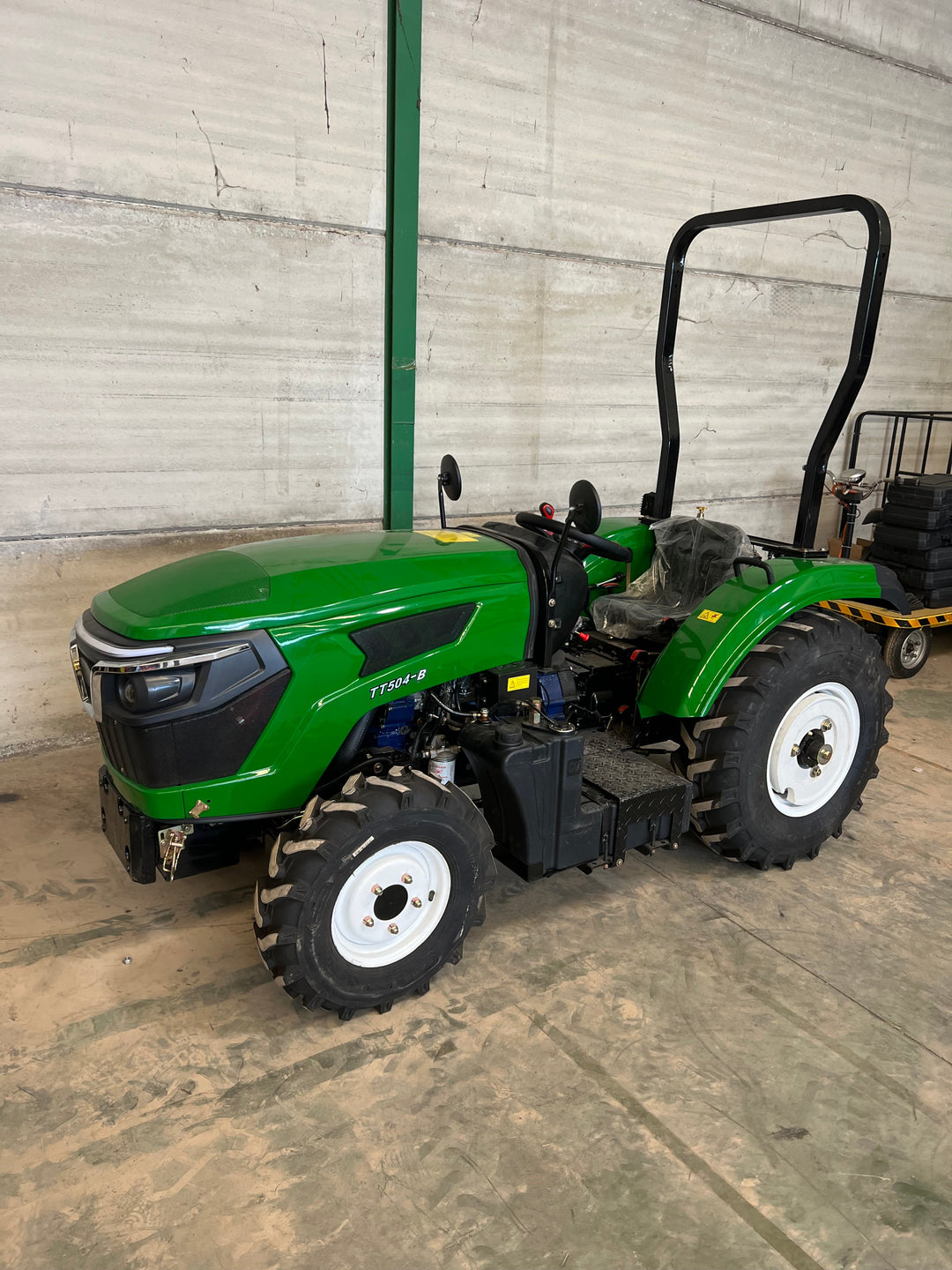 Tractor Diesel 50CV 4 Cilindros Especial Invernadero