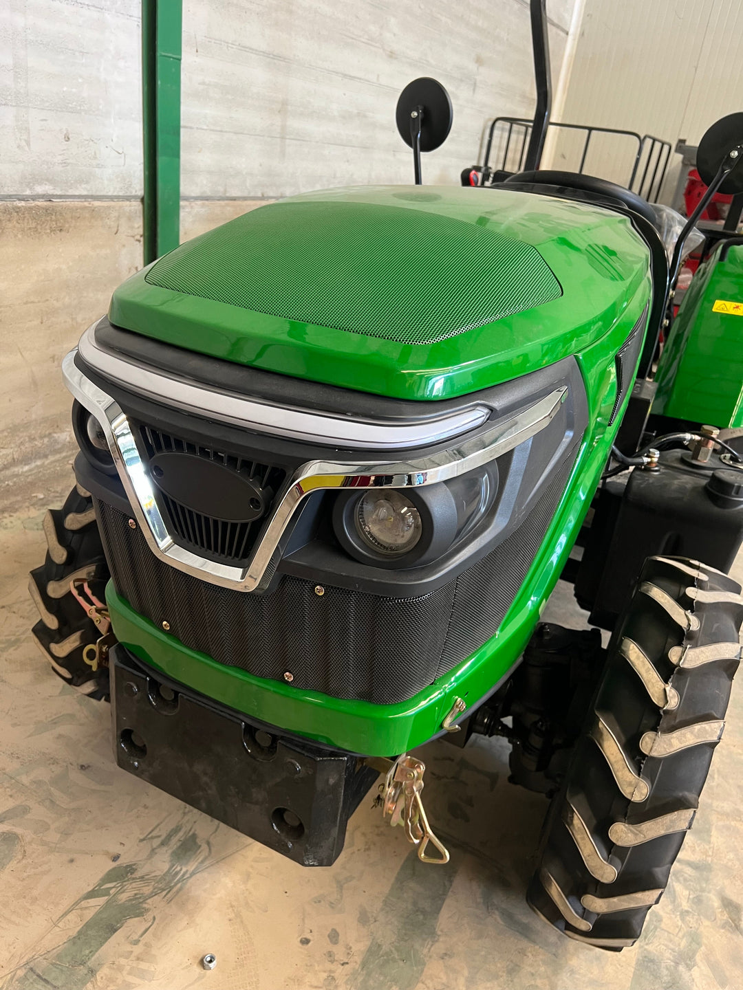Tractor Diesel 50CV 4 Cilindros Especial Invernadero
