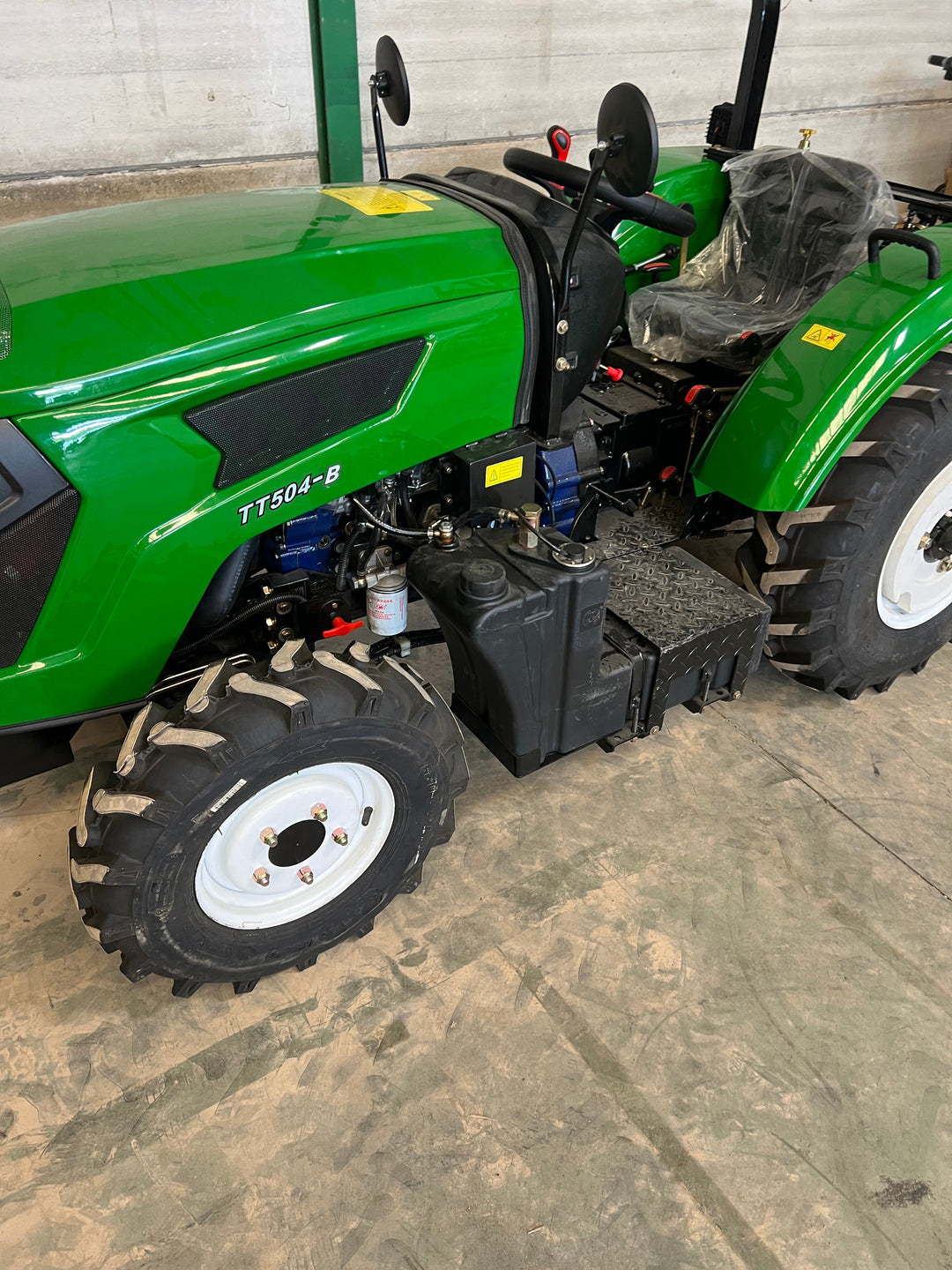 Tractor Diesel 50CV 4 Cilindros Especial Invernadero