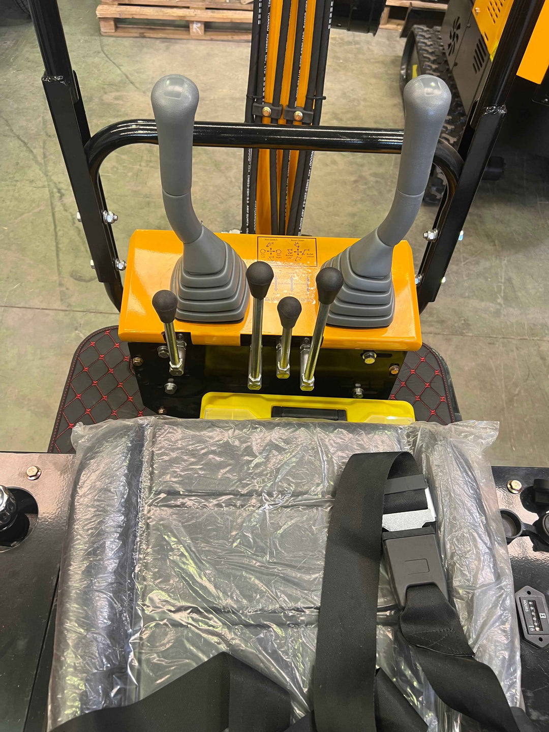 Excavadora Pequeña Giratoria 1000 Kg JPC Motor Koop de 1 Cilindro Con Enfriador de Aceite
