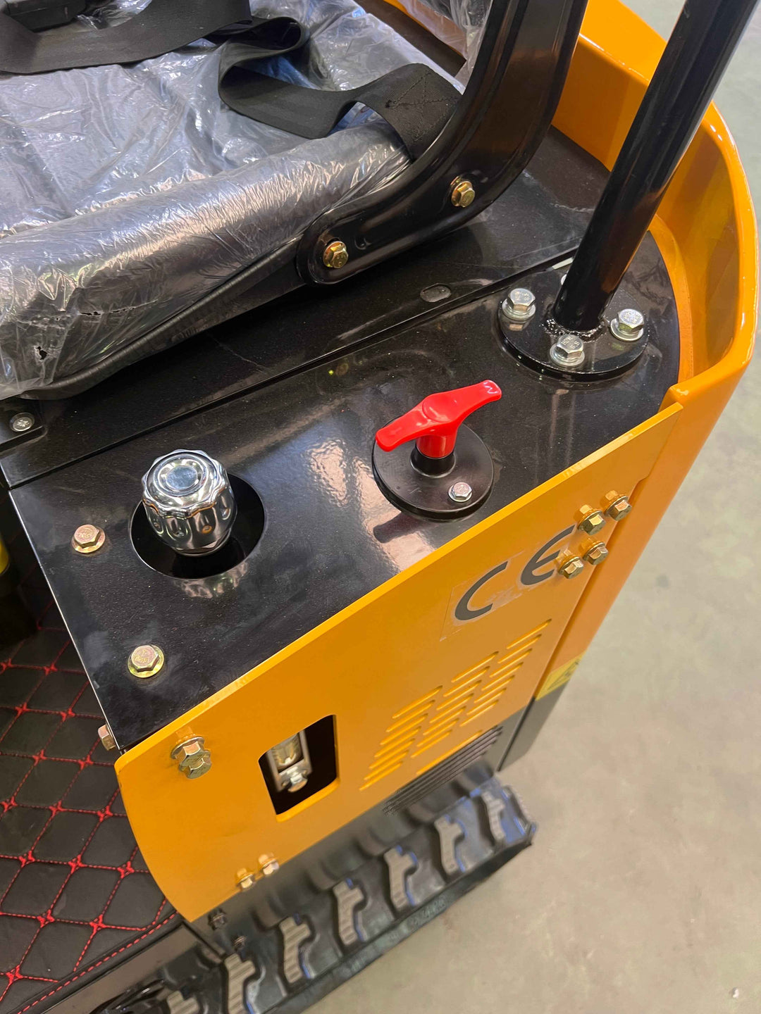 Mini Excavadora 1 Tonelada Giratoria JPC Motor Koop de 1 Cilindro Con Enfriador de Aceite