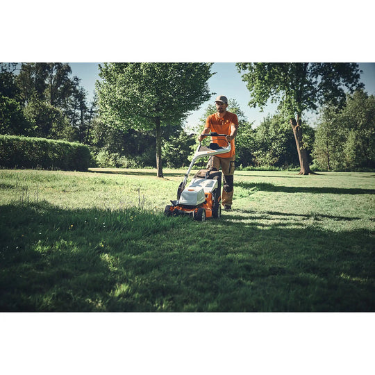 Cortacésped STIHL RMA 750 V - Sin batería ni cargador