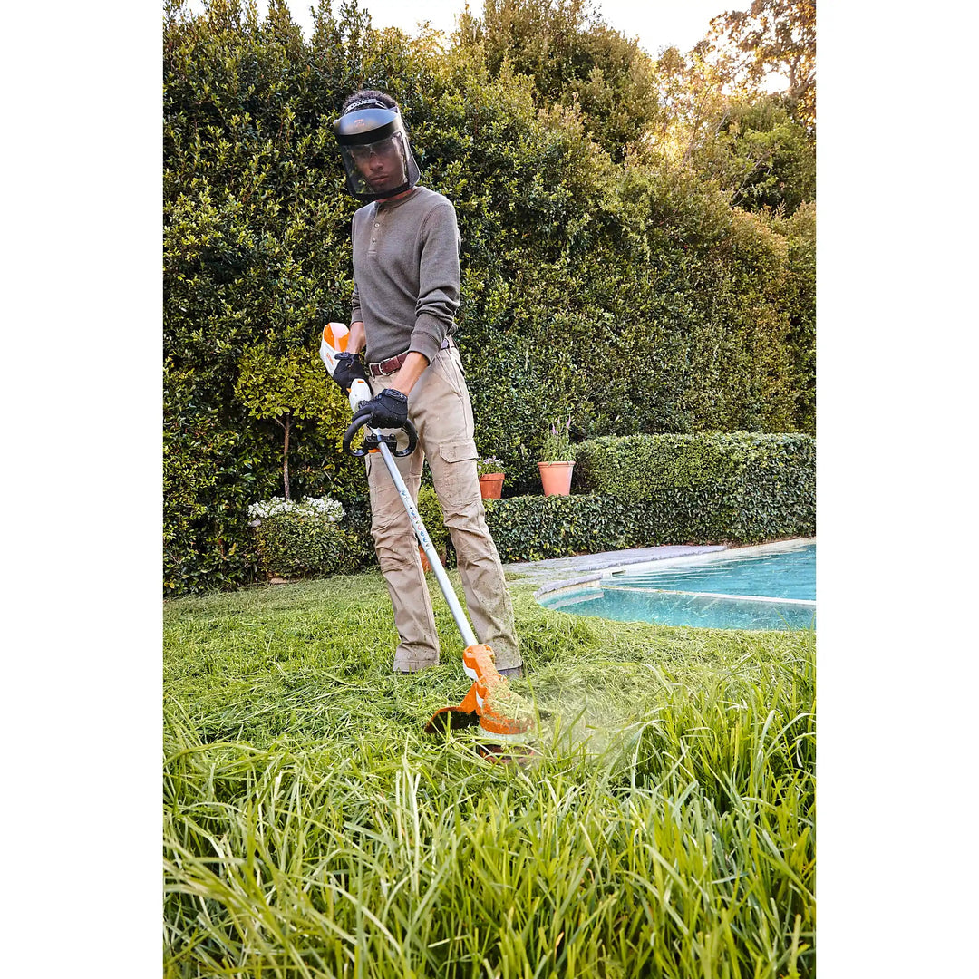 Desbrozadora STIHL FSA 110 R - Sin batería ni cargador