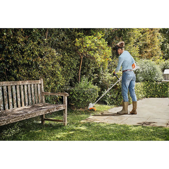 Desbrozadora STIHL FSA 57 + Batería AK 10 y cargador