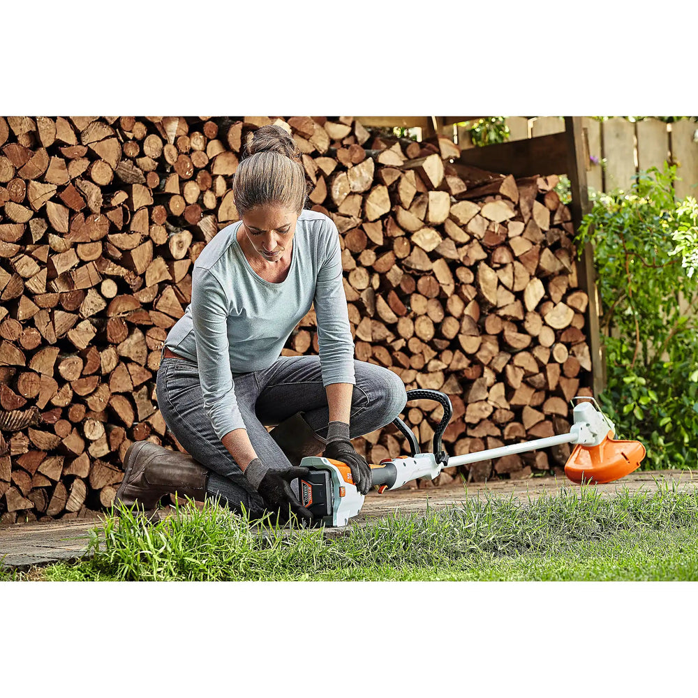 Desbrozadora STIHL FSA 57 - Sin batería ni cargador