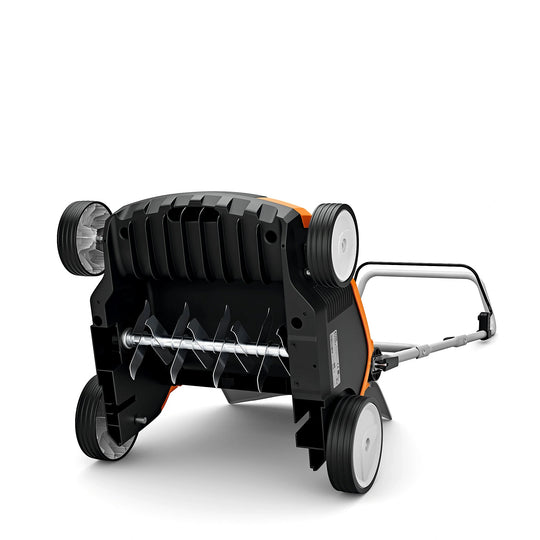 Escarificador STIHL RLA 240 + Batería AK 30 S y cargador