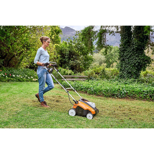 Escarificador STIHL RLA 240 - Sin batería ni cargador