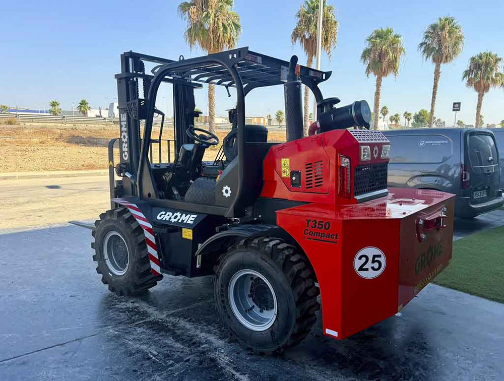 Carretilla elevadora 4X4 todoterreno 3500kg diesel Grome T350 especial invernadero