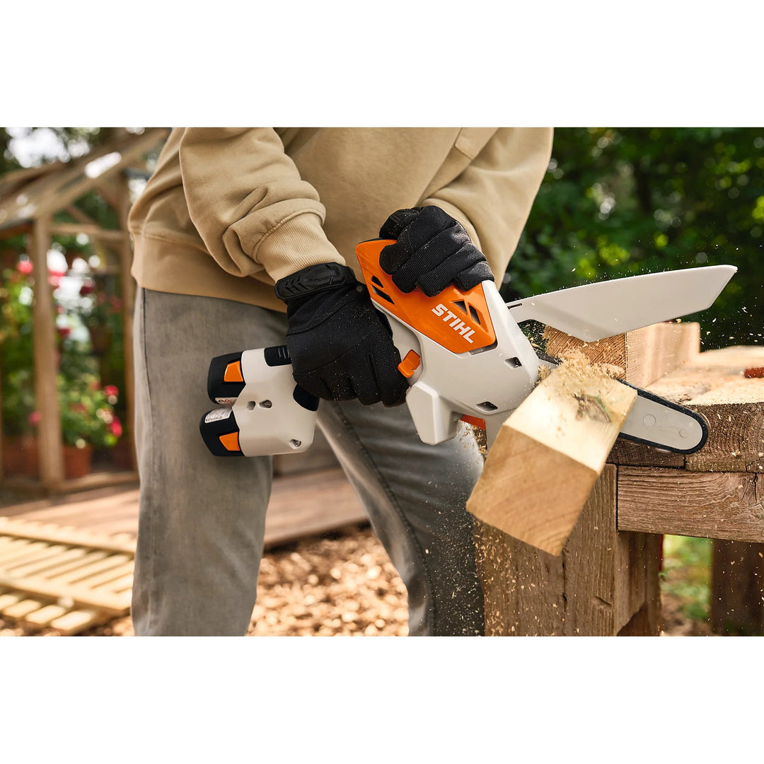 Motosierra de poda STIHL GTA 30 + 2 Baterías y cargador