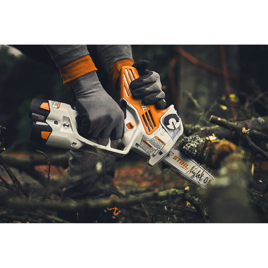 Mini Motosierra STIHL GTA 40 + 4 baterías y cargador