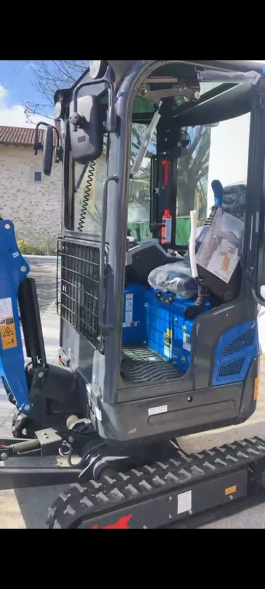 Excavadora Rippa R15 Kubota D722 Cabinada, Orugas Ext, 2 Veloc, Enganche Hidraulico