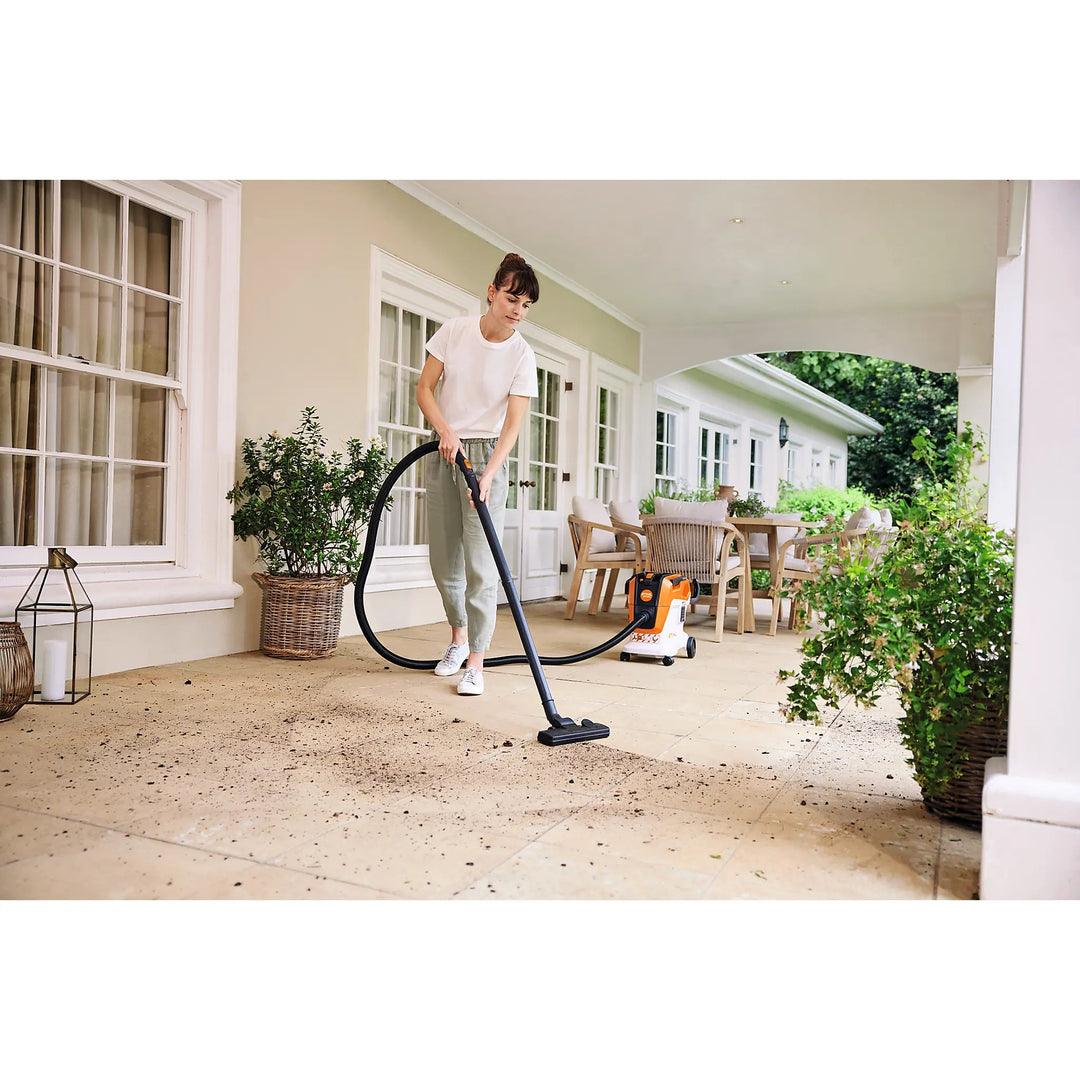 Aspirador STIHL SEA 60 - Sin batería ni cargador