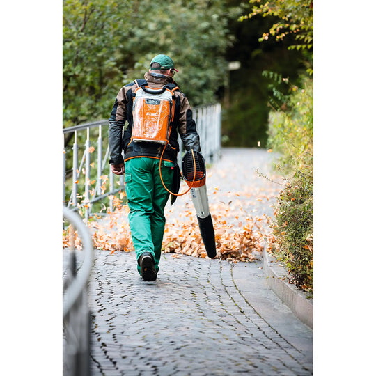 Soplador STIHL BGA 100 - Sin batería ni cargador