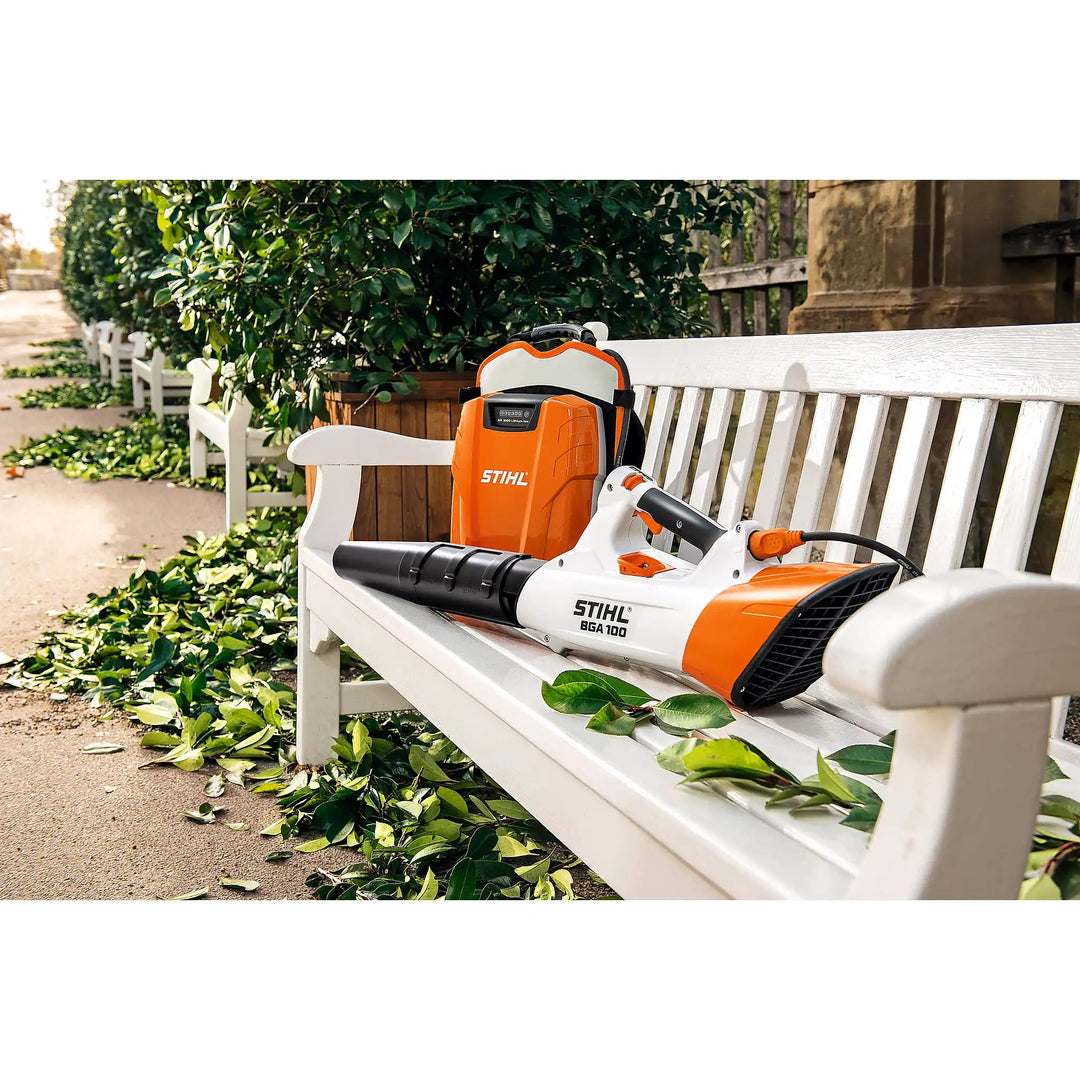Soplador STIHL BGA 100 - Sin batería ni cargador