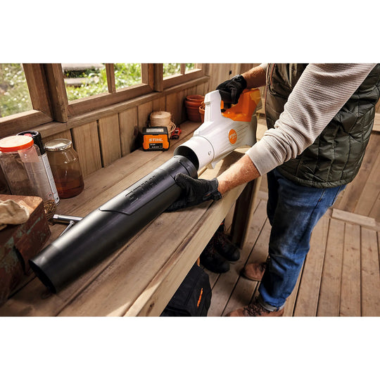 Soplador STIHL BGA 50 - Sin batería ni cargador